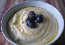 Λευκή ταραμοσαλάτα στα γρήγορα!