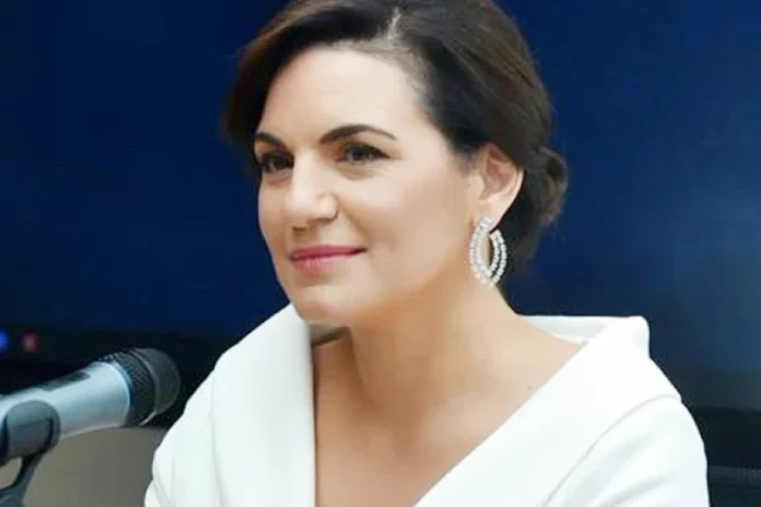 KEFALOGIANNI OLGA2.jpg